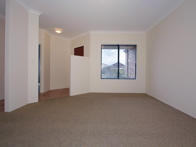 16 Brasted Way, Butler WA 6036