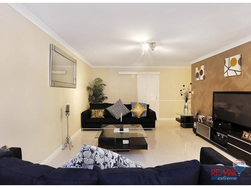 89 Seagrove Blvd, Merriwa WA 6030