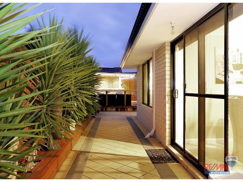 89 Seagrove Blvd, Merriwa WA 6030