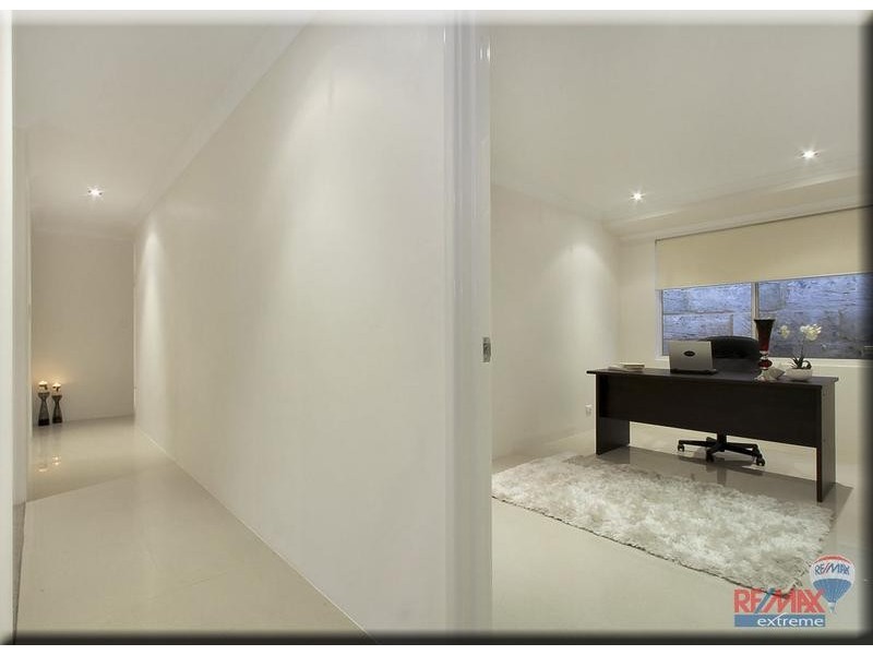 34 Barmouth Loop, Butler WA 6036