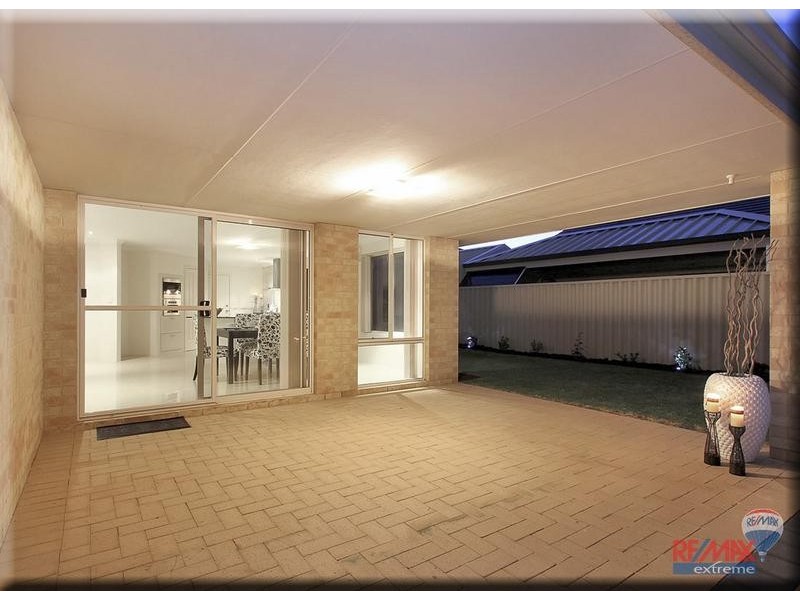 34 Barmouth Loop, Butler WA 6036