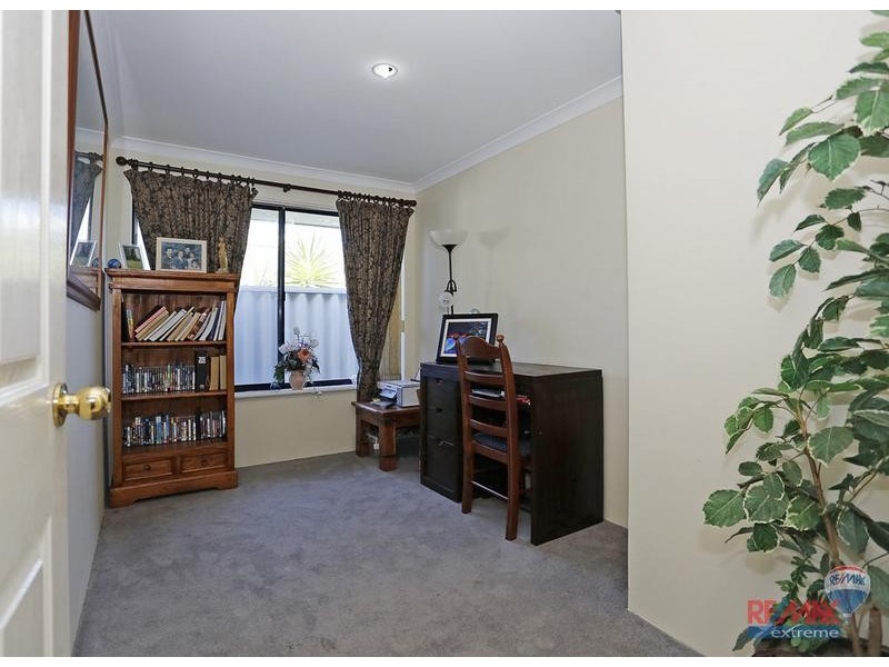 5 Keatons Lane, Iluka WA 6028