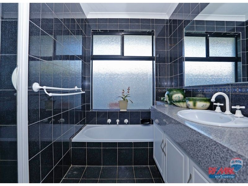 5 Keatons Lane, Iluka WA 6028