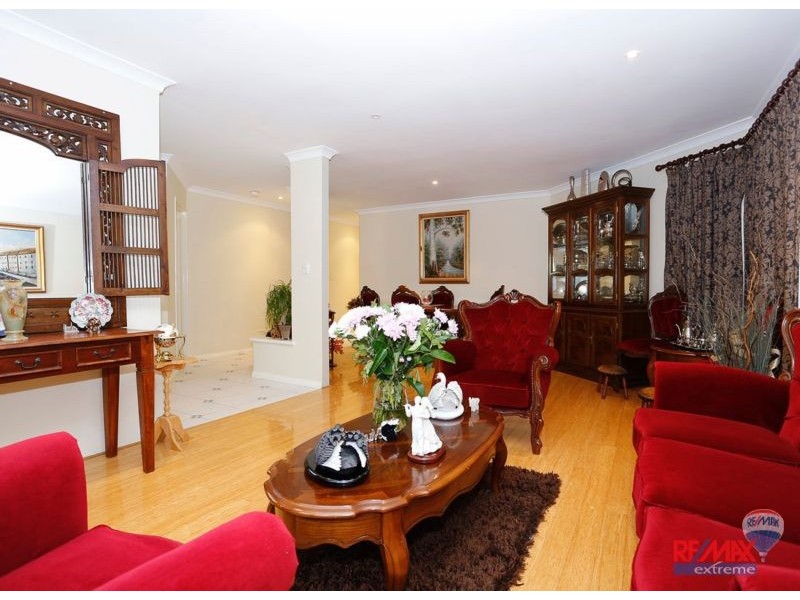 5 Keatons Lane, Iluka WA 6028