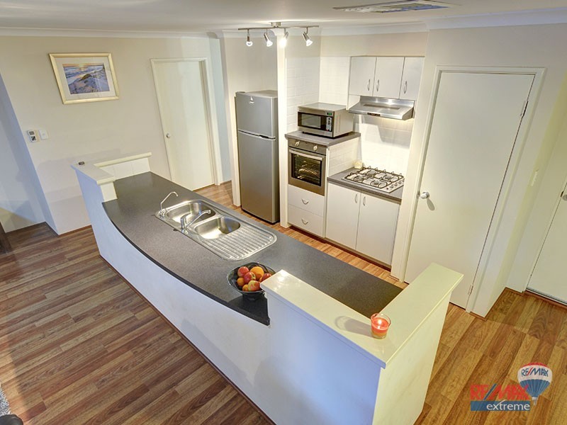 19 Cabanel Brace, Tapping WA 6065