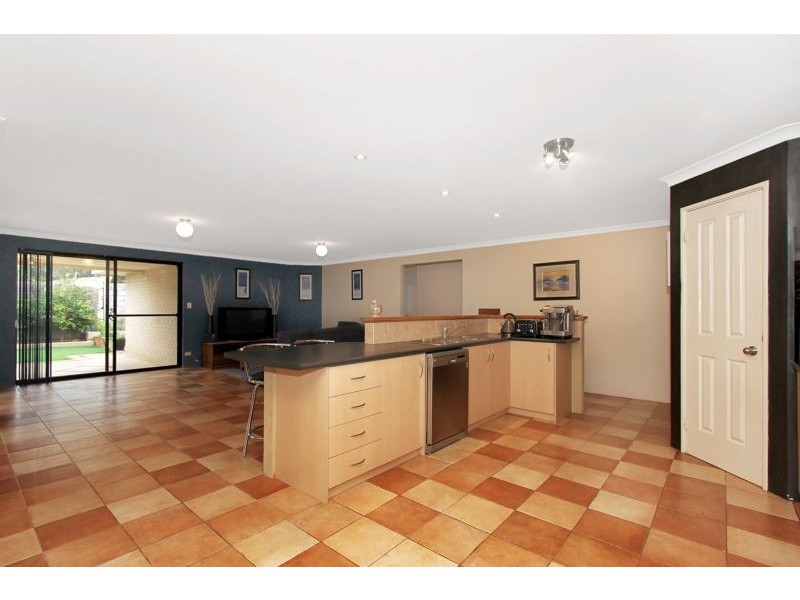 42 Burnett Drive, Clarkson WA 6030