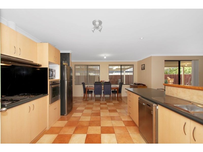 42 Burnett Drive, Clarkson WA 6030