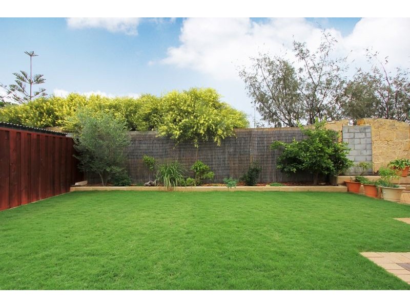 42 Burnett Drive, Clarkson WA 6030