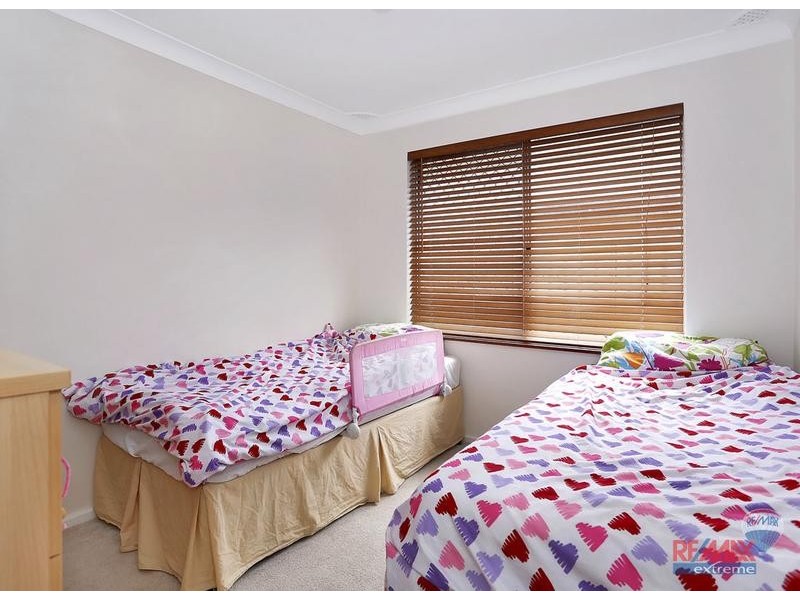 10 Tasman Road, Beldon WA 6027