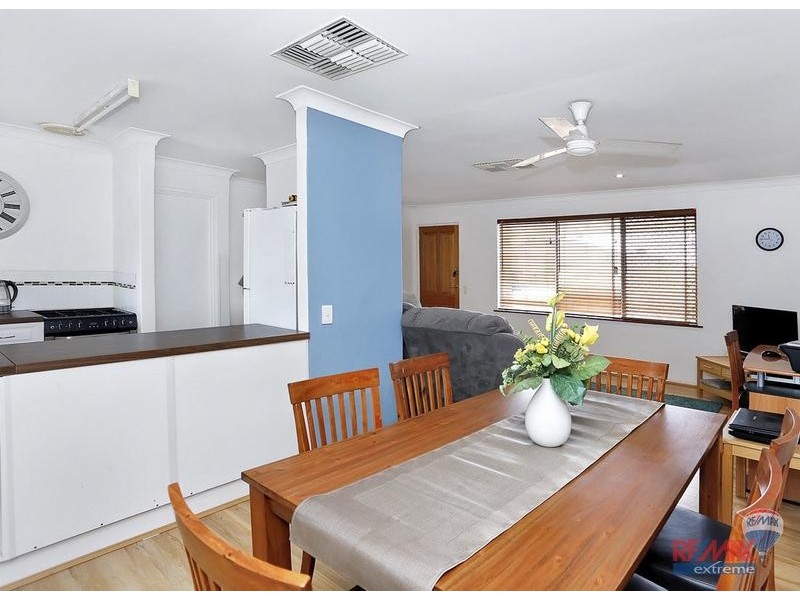 10 Tasman Road, Beldon WA 6027