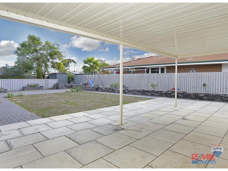 10 Tasman Road, Beldon WA 6027