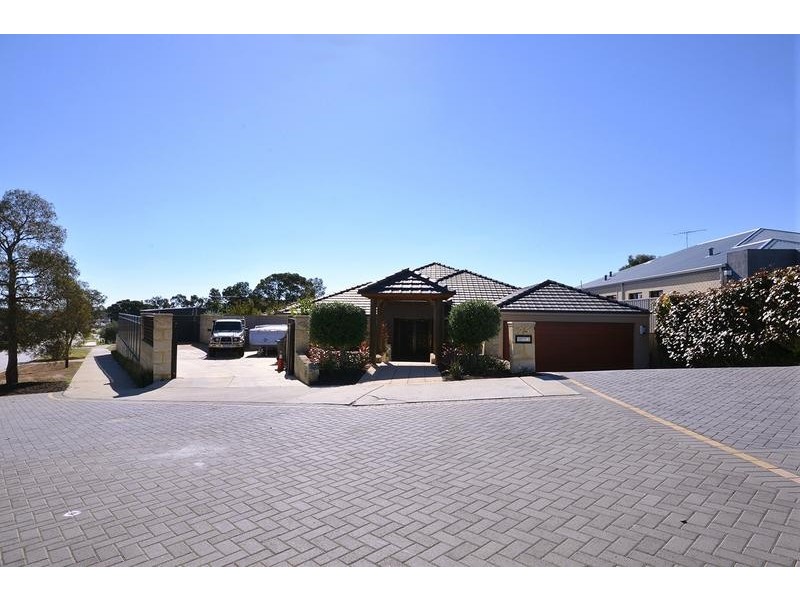 25 Vincent Rd, Sinagra WA 6065