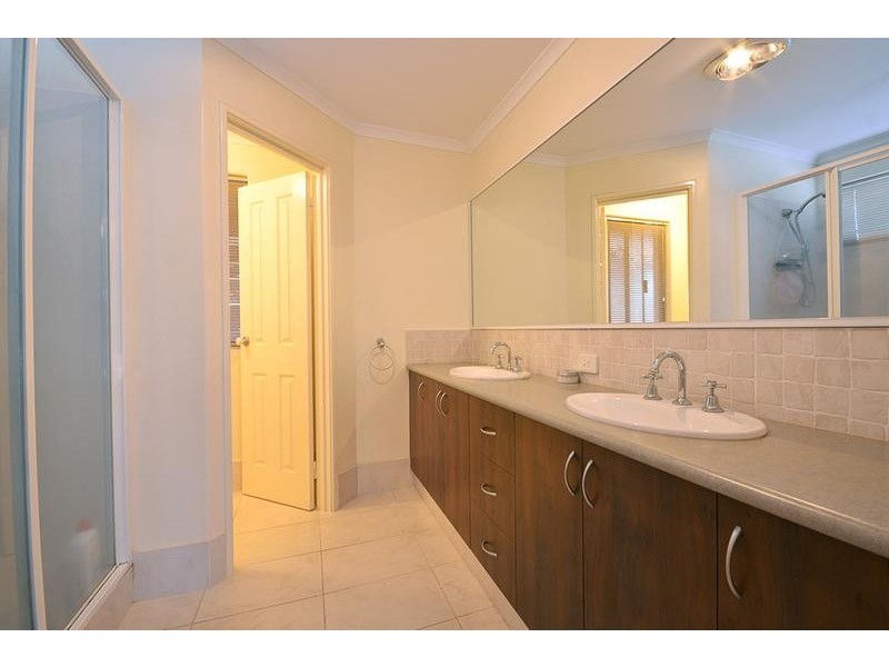 25 Vincent Rd, Sinagra WA 6065