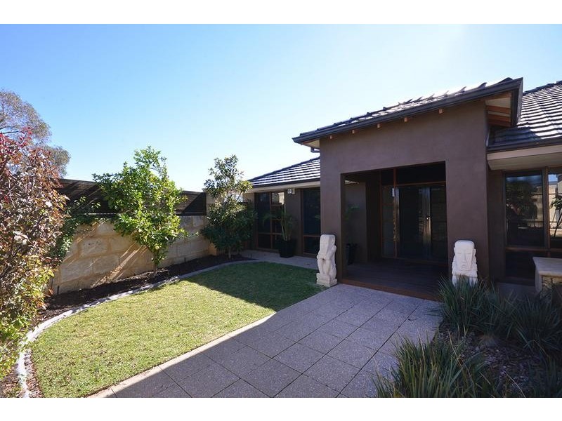 25 Vincent Rd, Sinagra WA 6065
