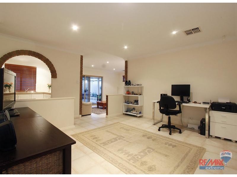 29 Knightsbridge Crescent, Mullaloo WA 6027