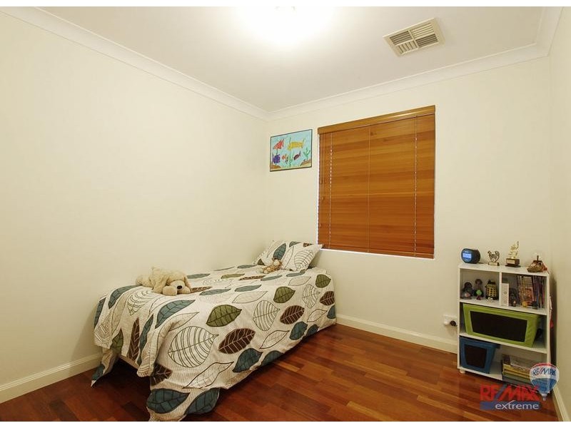 29 Knightsbridge Crescent, Mullaloo WA 6027