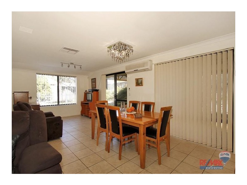 7 Sunrise Place, Landsdale WA 6065