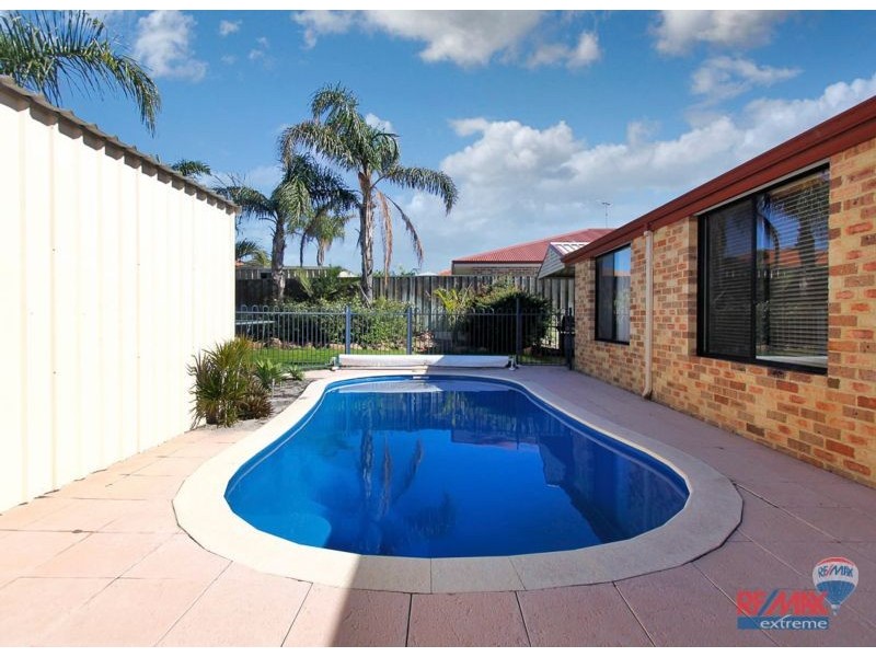 7 Sunrise Place, Landsdale WA 6065