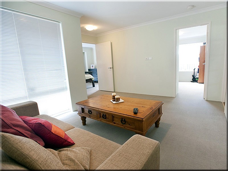 5 Portaferry Gardens, Ridgewood WA 6030