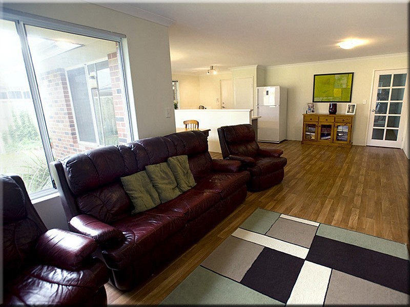 5 Portaferry Gardens, Ridgewood WA 6030