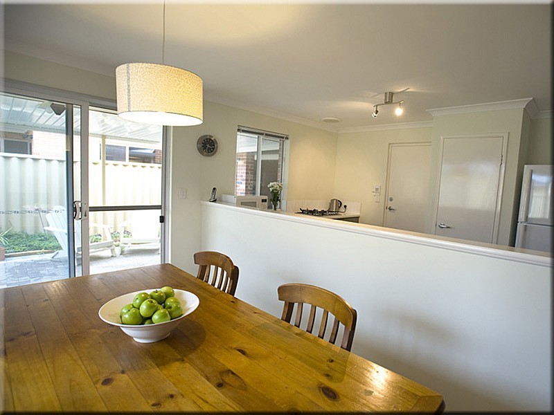 5 Portaferry Gardens, Ridgewood WA 6030