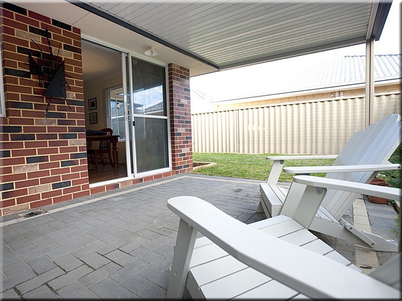 5 Portaferry Gardens, Ridgewood WA 6030