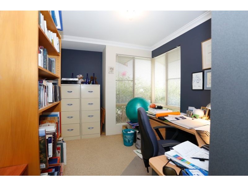 11 Ancilla Street, Mullaloo WA 6027