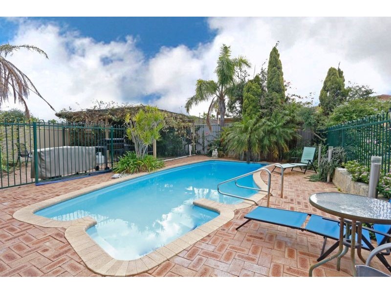 11 Ancilla Street, Mullaloo WA 6027