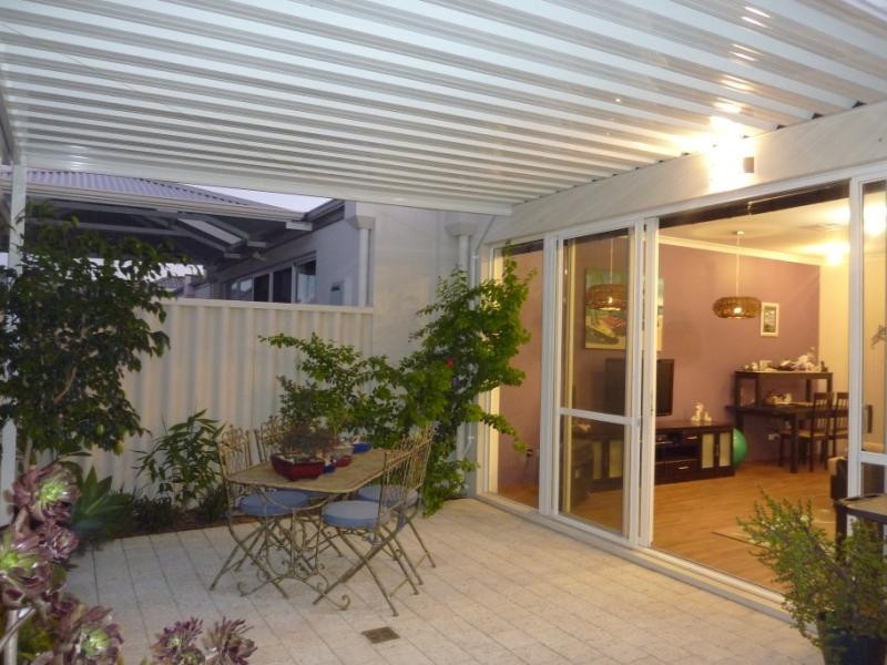 8A Bollach Green, Butler WA 6036