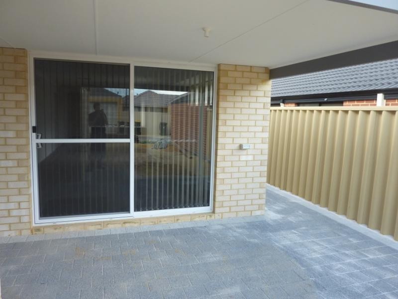 33 Eastwall Parkway, Butler WA 6036