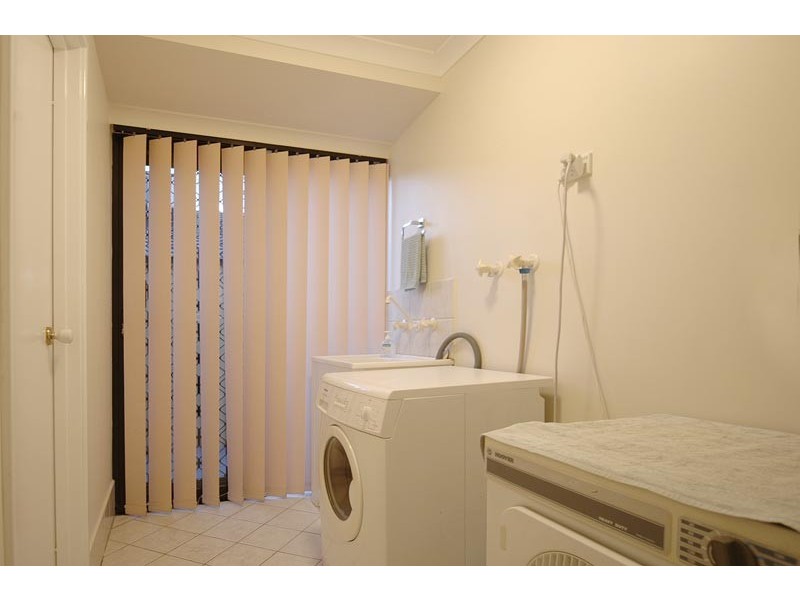 14 Heacham Avenue, Hocking WA 6065