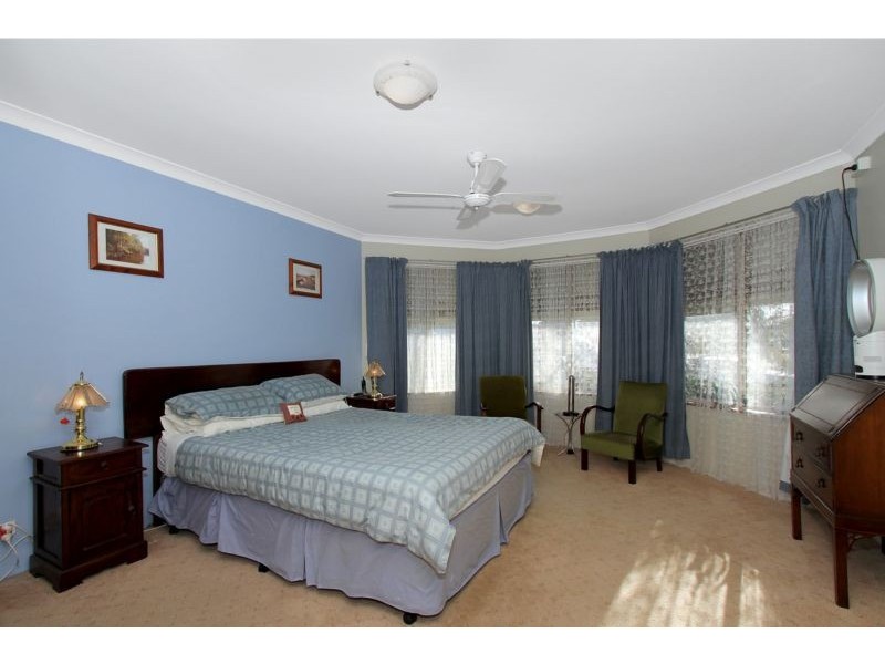 20 Firmstone Circle, Landsdale WA 6065