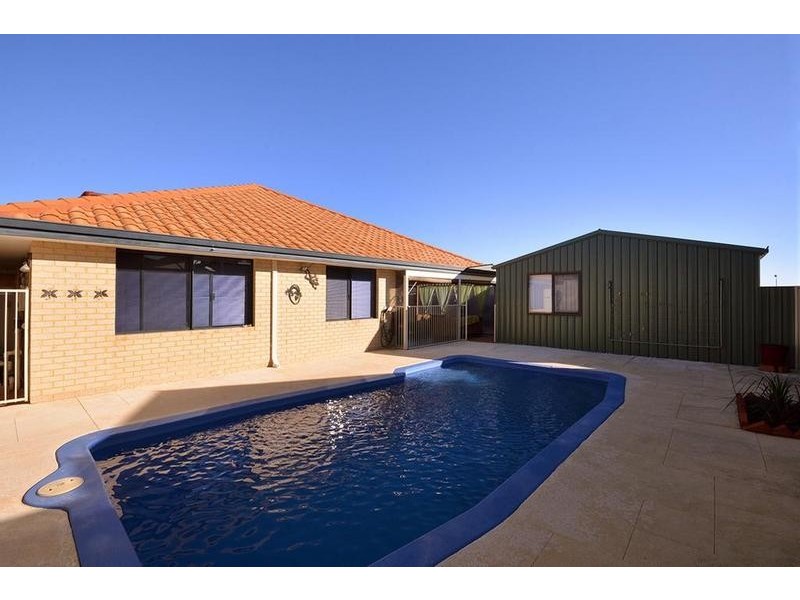 5 Terrigal Pass, Tapping WA 6065
