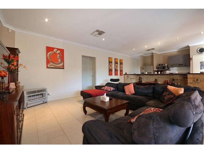 5 Terrigal Pass, Tapping WA 6065