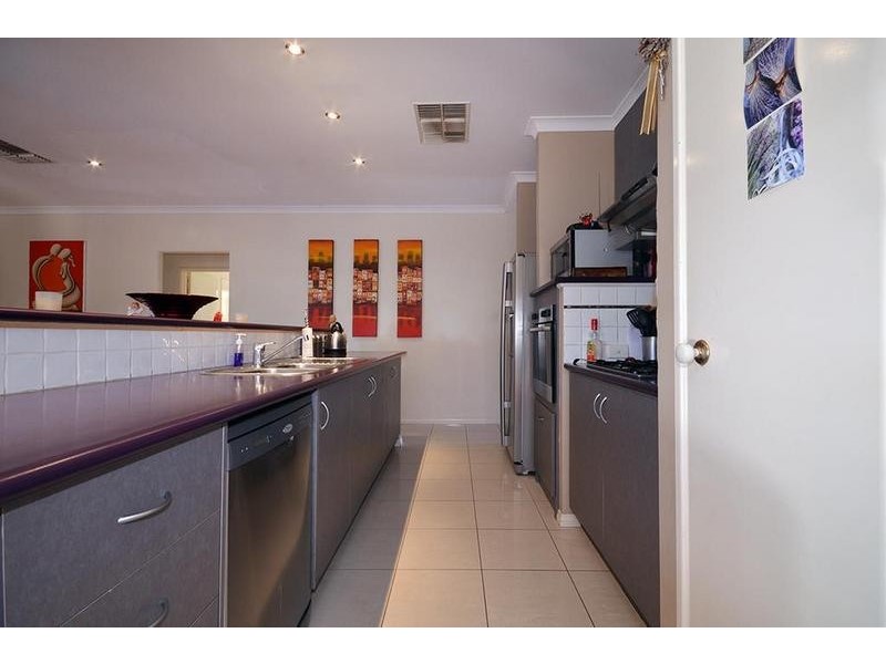5 Terrigal Pass, Tapping WA 6065