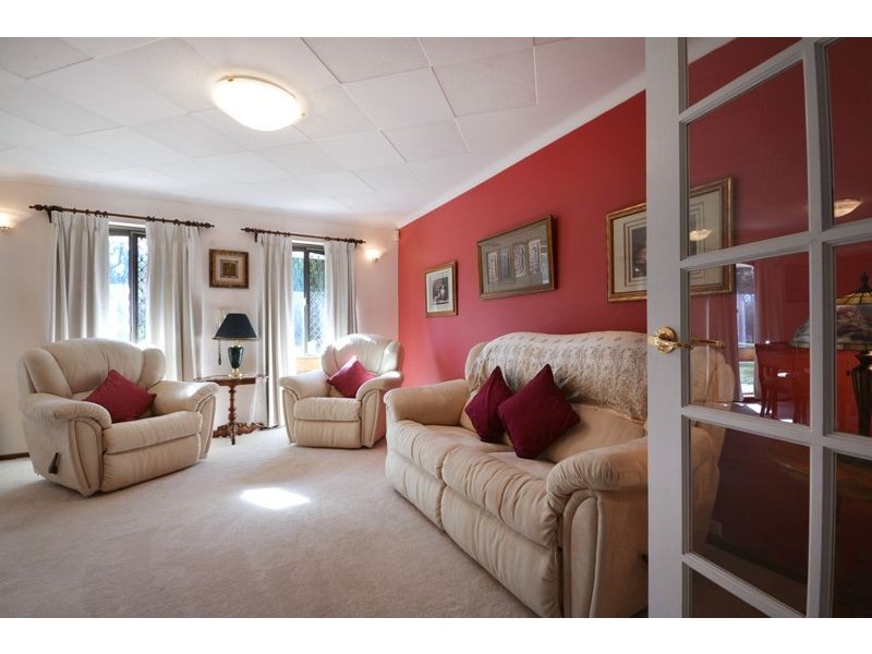 37 Nolyang Crescent, Wanneroo WA 6065