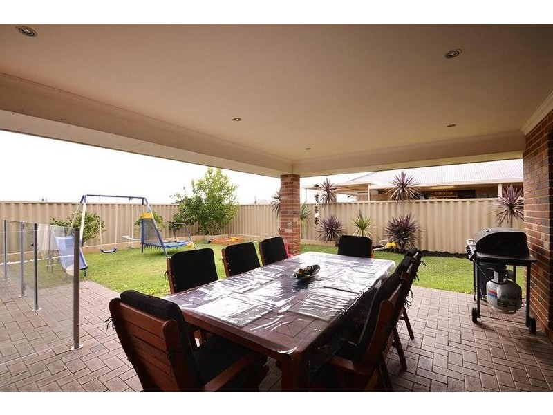 7 Strudwick Street, Tapping WA 6065