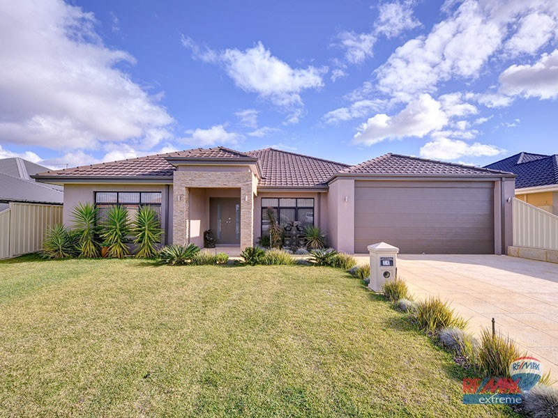 14 Bardeen Pass, Carramar WA 6031