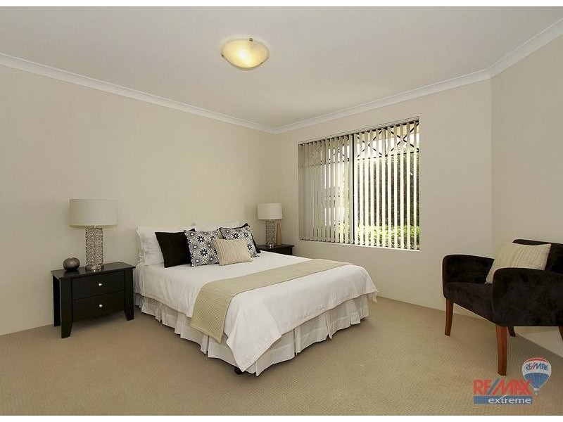 27 Martindale Avenue, Madeley WA 6065