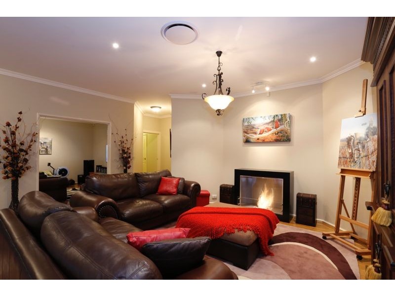 4 Kirra Court, Hillarys WA 6025