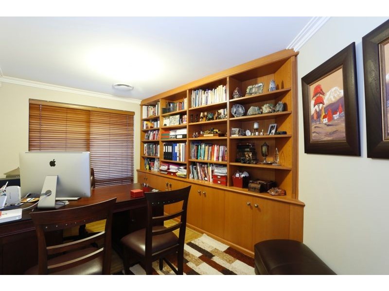 4 Kirra Court, Hillarys WA 6025