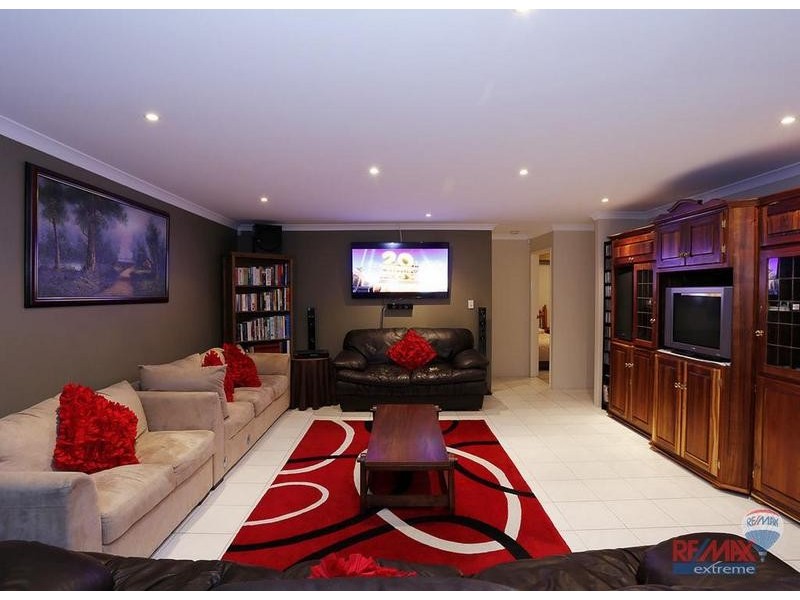 3 Foxton Way, Butler WA 6036