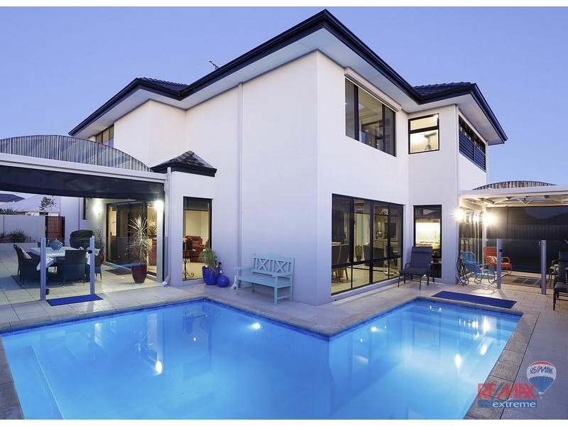 7 Spitfire Ave, Burns Beach WA 6028