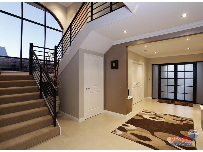 7 Spitfire Ave, Burns Beach WA 6028