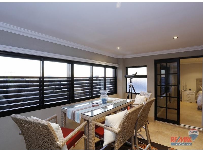 7 Spitfire Ave, Burns Beach WA 6028