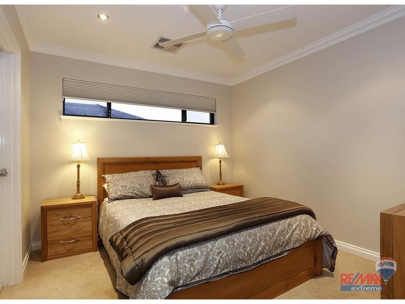 7 Spitfire Ave, Burns Beach WA 6028