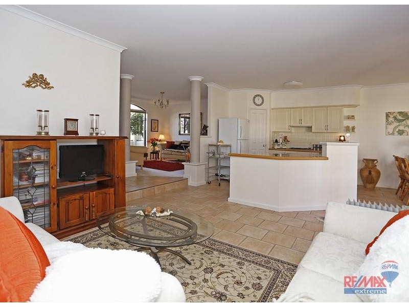 61 St Pauls Crescent, Joondalup WA 6027