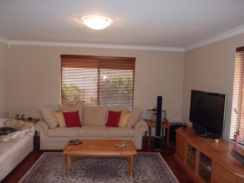 10 Lapwing, Currambine WA 6028