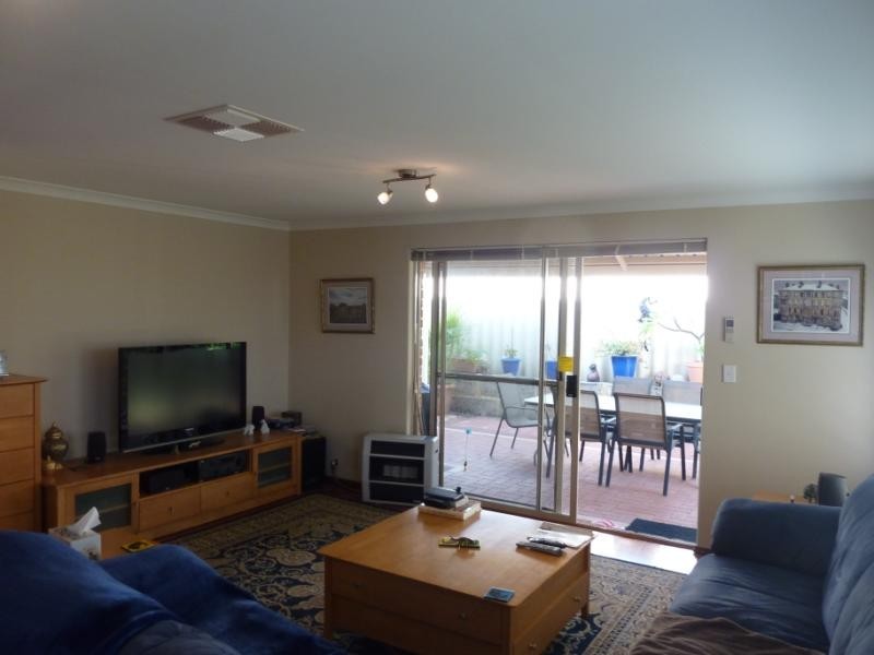 10 Lapwing, Currambine WA 6028