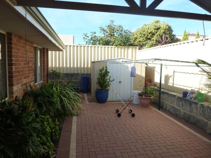 10 Lapwing, Currambine WA 6028